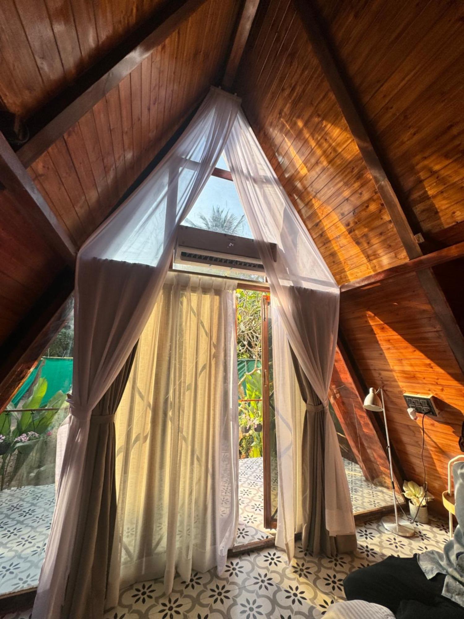 Villa Odyssey Goa - Luxury A Frame With Private Lawn Saligao Esterno foto
